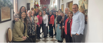 La AVT celebra en diciembre diversas comidas de navidad para fomentar la convivencia y el respiro entre sus asociados